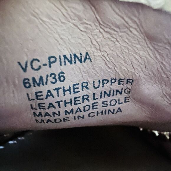 Vince Camuto Pinna Cream Faux Snakeskin Slip on Moccasin Style Comfort Shoes 6M - Picture 9 of 9